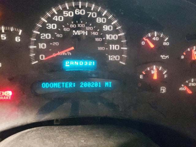 Photo 8 from auction – 2005 CHEVROLET SILVERADO with VIN 1GCEC14X35Z146387