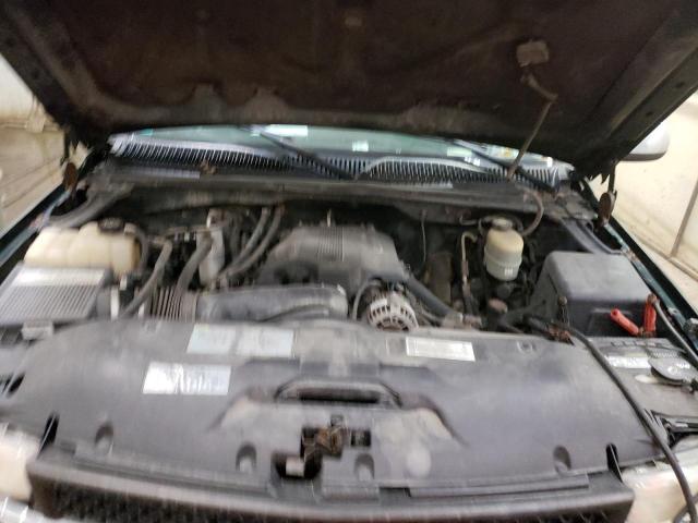 Photo 7 from auction – 2002 CHEVROLET SILVERADO with VIN 1GCHK29G92E200518