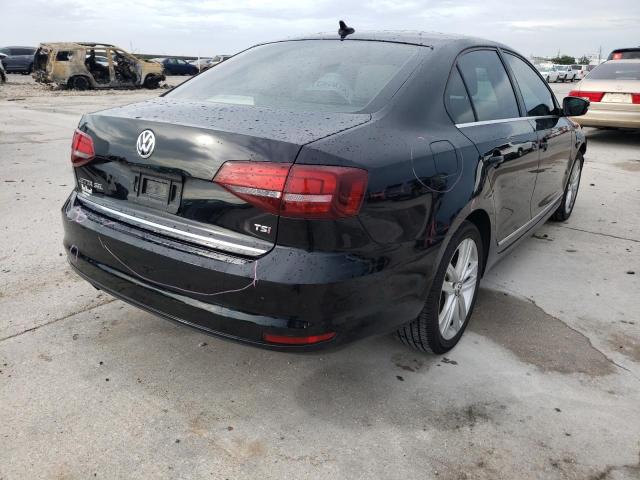 Photo 4 from auction – 2017 VOLKSWAGEN JETTA SEL with VIN 3VWL17AJ0HM324890