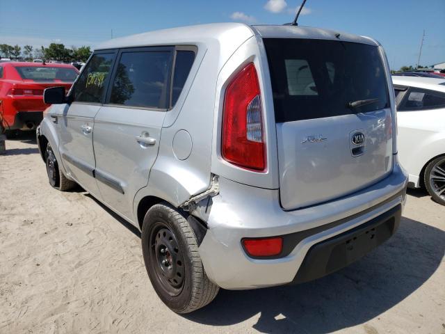 Photo 3 from auction – 2013 KIA SOUL with VIN KNDJT2A55D7526980