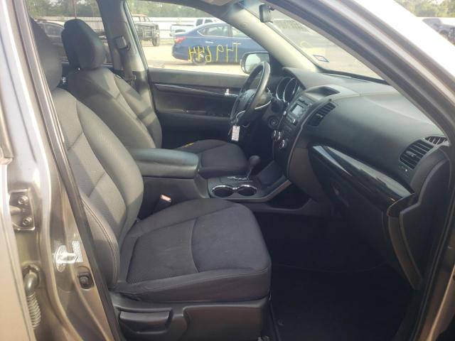 Photo 5 from auction – 2011 KIA SORENTO with VIN 5XYKT3A1XBG113122