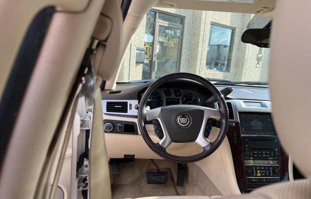 Photo 9 from auction – 2008 CADILLAC ESCALADE L with VIN 1GYEC63818R218516