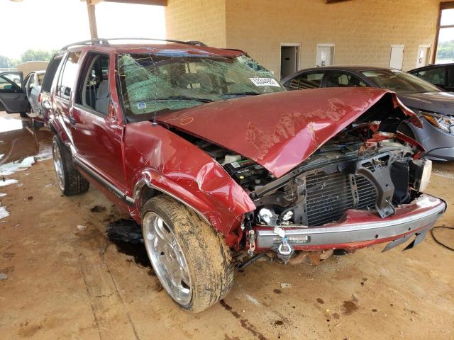 CHEVROLET BLAZER 1997 with VIN 1GNCS13W2V2106658 - Photo from auction