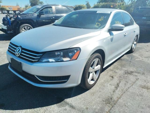 Photo 2 from auction – 2014 VOLKSWAGEN PASSAT S with VIN 1VWAT7A32EC056456