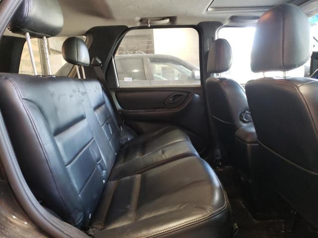 Photo 6 from auction – 2002 FORD ESCAPE XLT with VIN 1FMCU04172KD67596