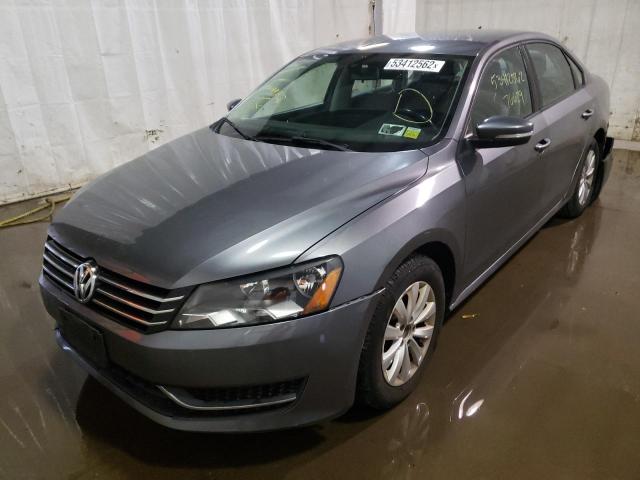 Photo 2 from auction – 2015 VOLKSWAGEN PASSAT S with VIN 1VWAT7A35FC023680