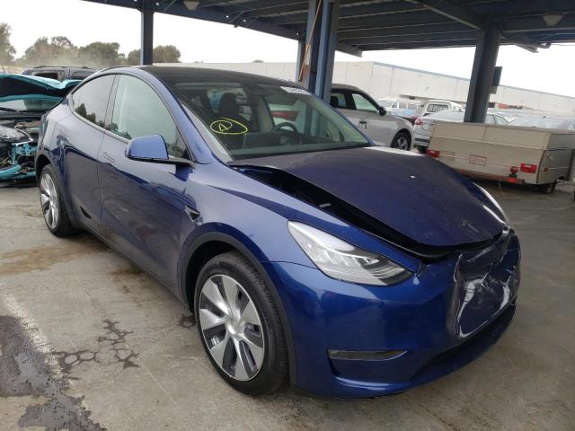 TESLA MODEL Y 2022 with VIN 7SAYGDEE8NF493643 - Photo from auction