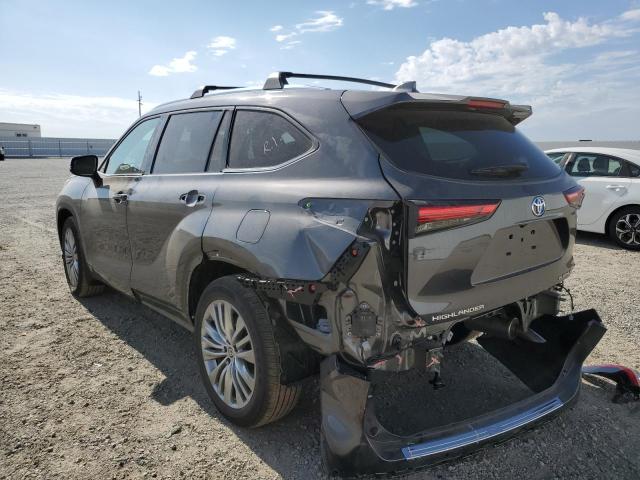 Photo 3 from auction – 2022 TOYOTA HIGHLANDER with VIN 5TDEBRCH1NS096456