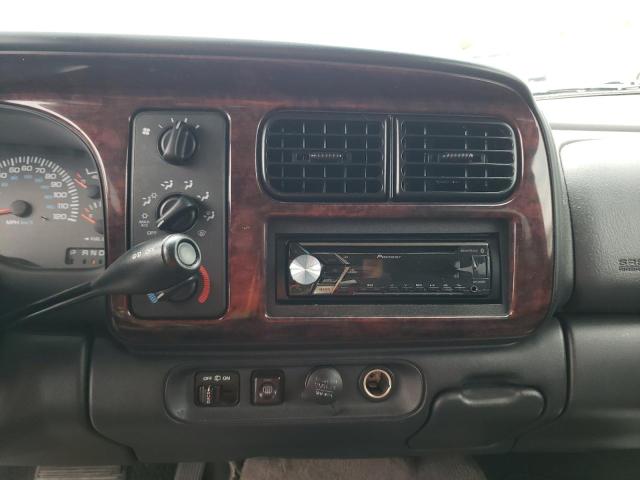 Photo 9 from auction – 2000 DODGE DURANGO with VIN 1B4HR28Z3YF223355