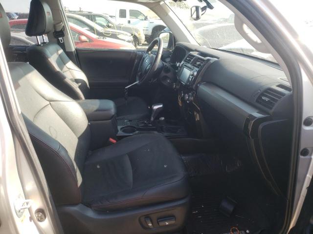 Photo 5 from auction – 2017 TOYOTA 4RUNNER SR with VIN JTEBU5JR2H5478745