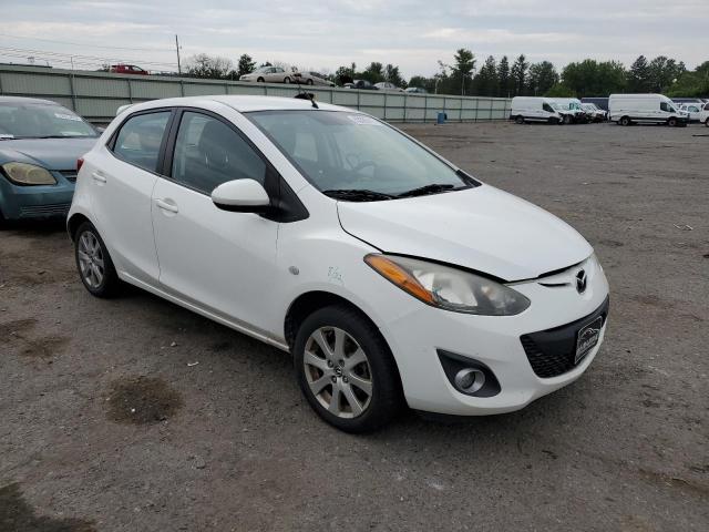 MAZDA MAZDA2 2013 with VIN JM1DE1LY8D0158523 - Photo from auction