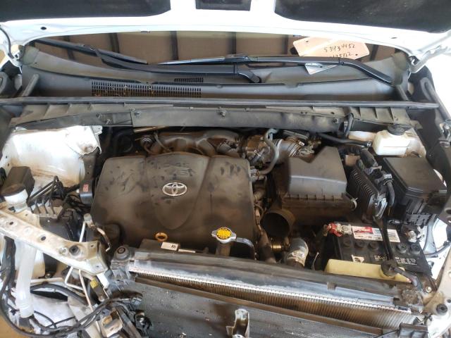 Photo 7 from auction – 2017 TOYOTA HIGHLANDER with VIN 5TDZZRFH2HS205472