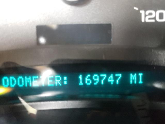 Photo 8 from auction – 2005 GMC YUKON with VIN 3GKFK16Z45G286202