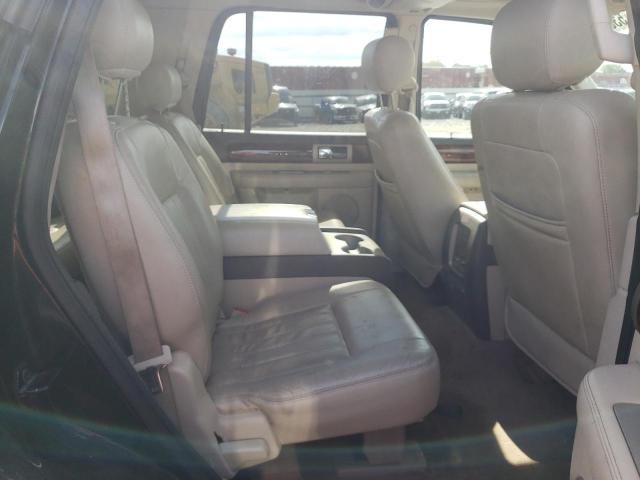 Photo 6 from auction – 2004 LINCOLN NAVIGATOR with VIN 5LMFU28RX4LJ41409
