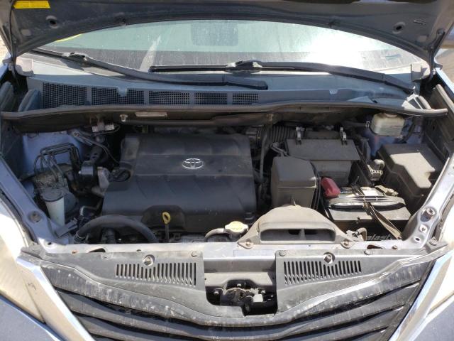 Photo 7 from auction – 2014 TOYOTA SIENNA LE with VIN 5TDKK3DC3ES426858