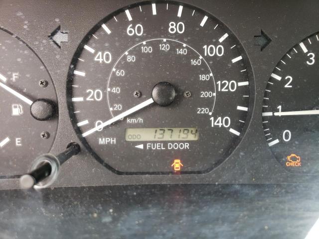 Photo 8 from auction – 2000 TOYOTA CAMRY CE with VIN 4T1BG22K5YU987788