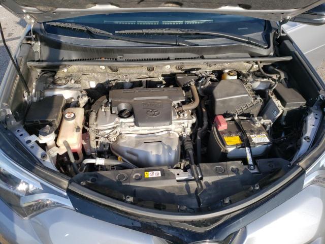 Photo 7 from auction – 2018 TOYOTA RAV4 SE with VIN JTMNFREVXJD127202