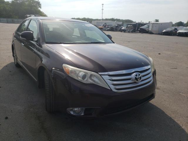 TOYOTA AVALON BAS 2011 مع رقم تعريف المركبة 4T1BK3DBXBU385350 - صورة من المزاد