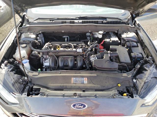 Photo 7 from auction – 2017 FORD FUSION S with VIN 3FA6P0G73HR391882