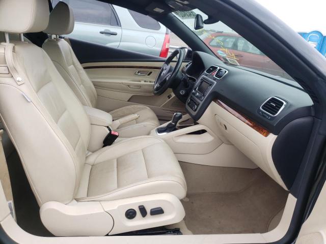 Photo 5 from auction – 2012 VOLKSWAGEN EOS LUX with VIN WVWFW7AH7CV004365