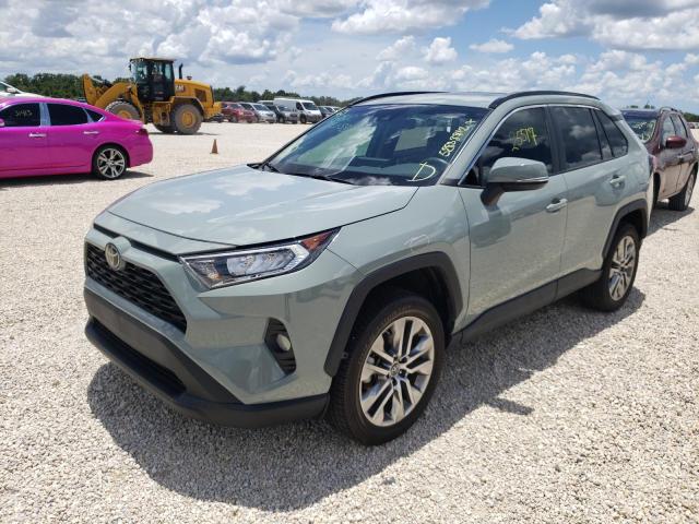 Photo 2 from auction – 2019 TOYOTA RAV4 XLE P with VIN 2T3C1RFV2KW044162