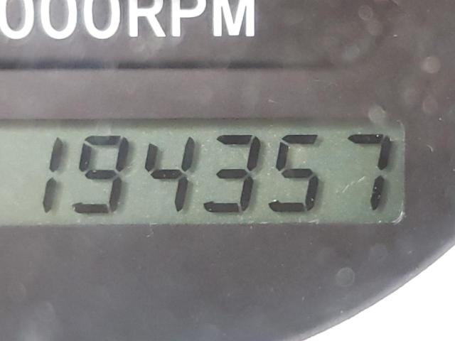 Photo 8 from auction – 2004 TOYOTA SIENNA LE with VIN 5TDBA23C54S025602