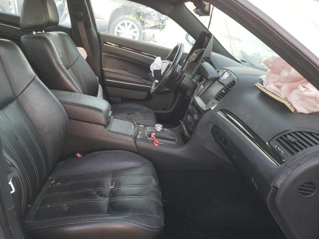 Photo 5 from auction – 2019 CHRYSLER 300 S with VIN 2C3CCAGG8KH635175