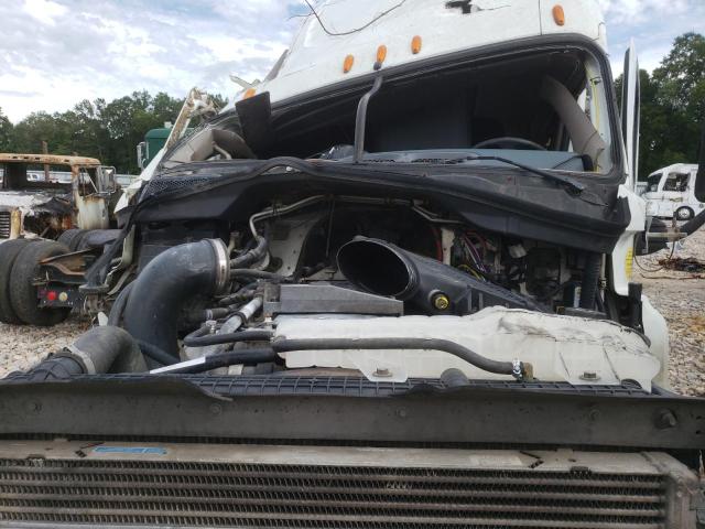 Photo 7 from auction – 2010 FREIGHTLINER CASCADIA 1 with VIN 1FUJGLDR6ALAP1175