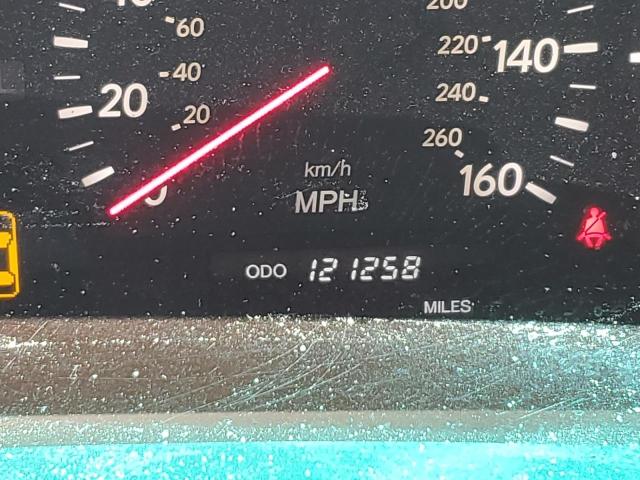 Photo 8 from auction – 2002 LEXUS LS 430 with VIN JTHBN30F620062813