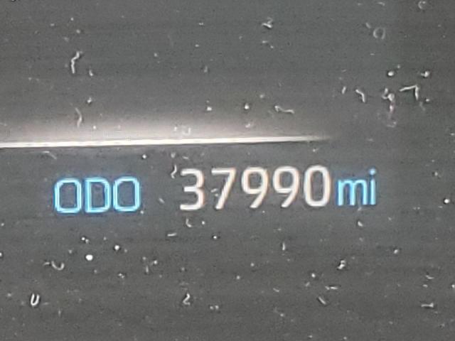 Photo 8 from auction – 2021 TOYOTA SIENNA LE with VIN 5TDBRKEC2MS014952