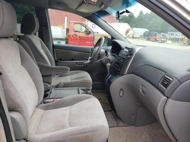 Photo 5 from auction – 2010 TOYOTA SIENNA CE with VIN 5TDKK4CC7AS307745