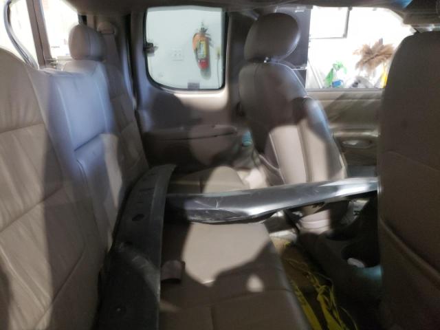 Photo 6 from auction – 2004 TOYOTA TUNDRA ACC with VIN 5TBBT48144S449682