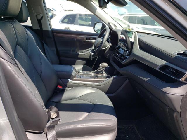 Photo 5 from auction – 2022 TOYOTA HIGHLANDER with VIN 5TDFZRBH6NS182573