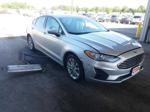 FORD FUSION SE 2019 with VIN 3FA6P0LU1KR220177 - Photo from auction
