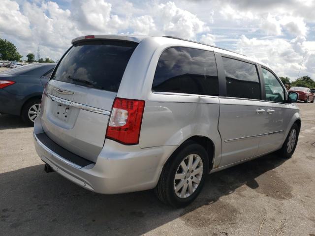 Photo 4 from auction – 2011 CHRYSLER TOWN & COU with VIN 2A4RR8DG4BR607914