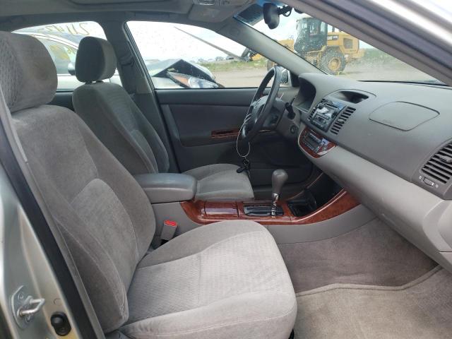 Photo 5 from auction – 2002 TOYOTA CAMRY LE with VIN JTDBF30K020002912