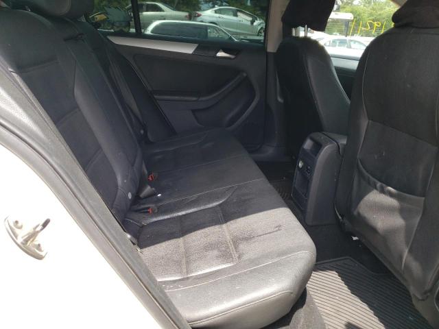 Photo 6 from auction – 2011 VOLKSWAGEN JETTA SEL with VIN 3VWLZ7AJ4BM359397