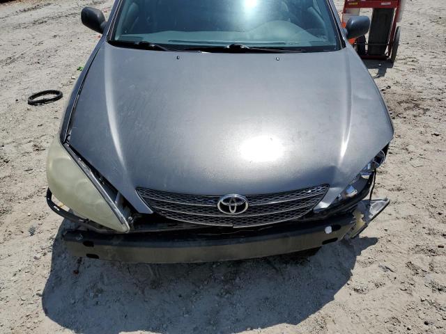 Photo 9 from auction – 2005 TOYOTA CAMRY LE with VIN 4T1BE32K55U950585