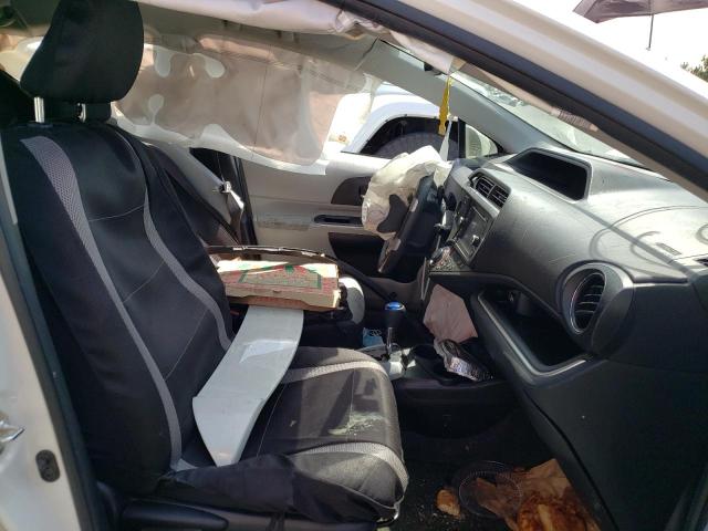 Photo 5 from auction – 2014 TOYOTA PRIUS C with VIN JTDKDTB30E1075188