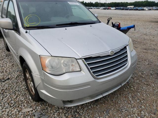 Photo 9 from auction – 2008 CHRYSLER TOWN & COU with VIN 2A8HR54P18R821339