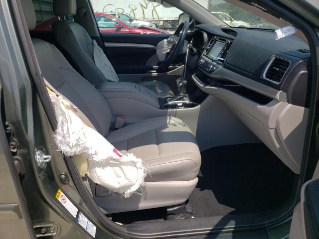 Photo 5 from auction – 2016 TOYOTA HIGHLANDER with VIN 5TDJKRFH0GS257604