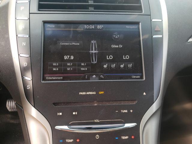 Photo 9 from auction – 2013 LINCOLN MKZ with VIN 3LN6L2GK3DR814228