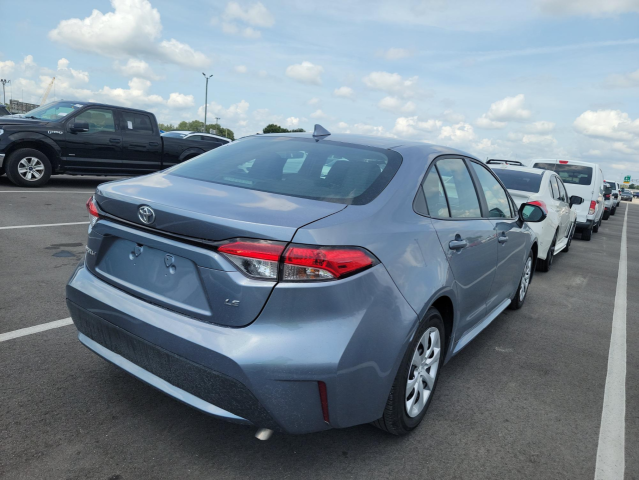 Photo 4 from auction – 2021 TOYOTA COROLLA LE with VIN 5YFEPMAE6MP230687