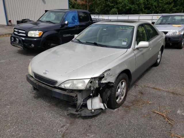 Photo 2 from auction – 1999 LEXUS ES 300 with VIN JT8BF28G8X5056994