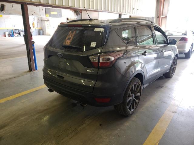 Photo 4 from auction – 2017 FORD ESCAPE SE with VIN 1FMCU9GD6HUC18586