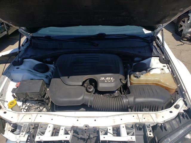 Photo 7 from auction – 2016 CHRYSLER 300 S with VIN 2C3CCAGGXGH287841