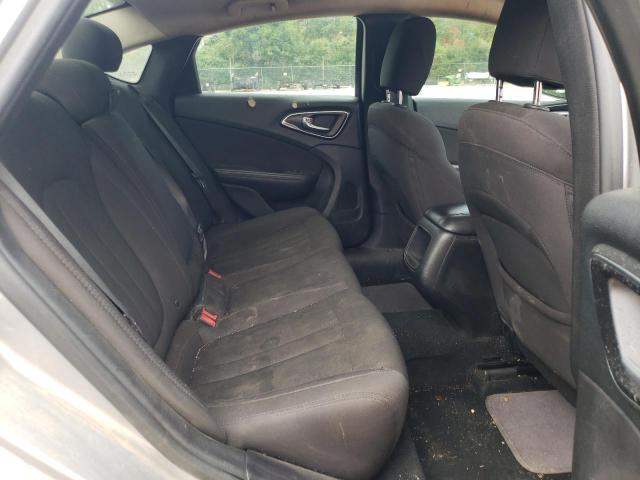 Photo 6 from auction – 2015 CHRYSLER 200 LIMITE with VIN 1C3CCCAB0FN745319