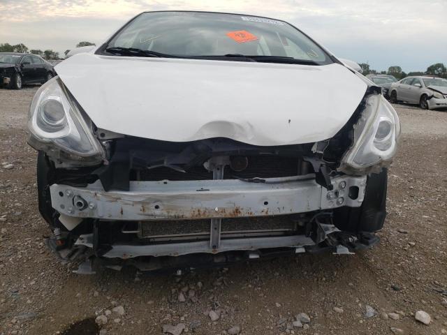 Photo 9 from auction – 2016 TOYOTA PRIUS C with VIN JTDKDTB39G1125573