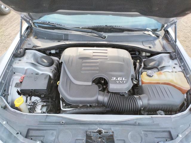 Photo 7 from auction – 2016 CHRYSLER 300C with VIN 2C3CCAEG3GH190256