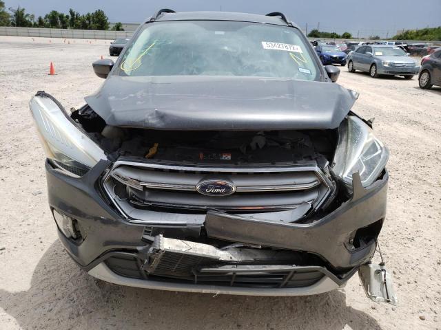 Photo 9 from auction – 2017 FORD ESCAPE SE with VIN 1FMCU0GD0HUA13244